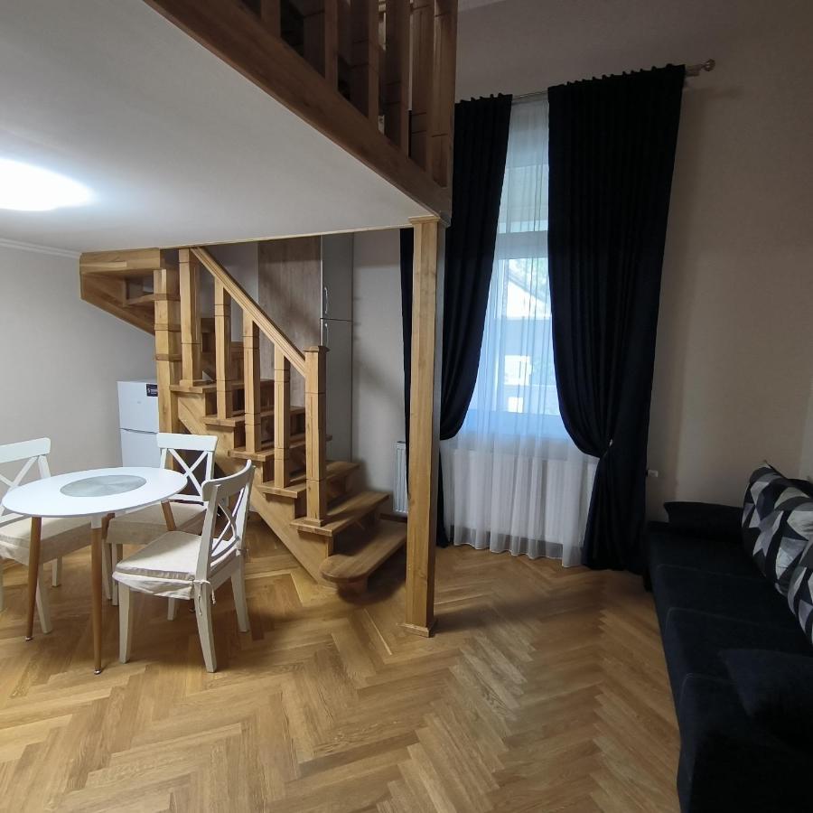 Lubert S.r.o * Praag